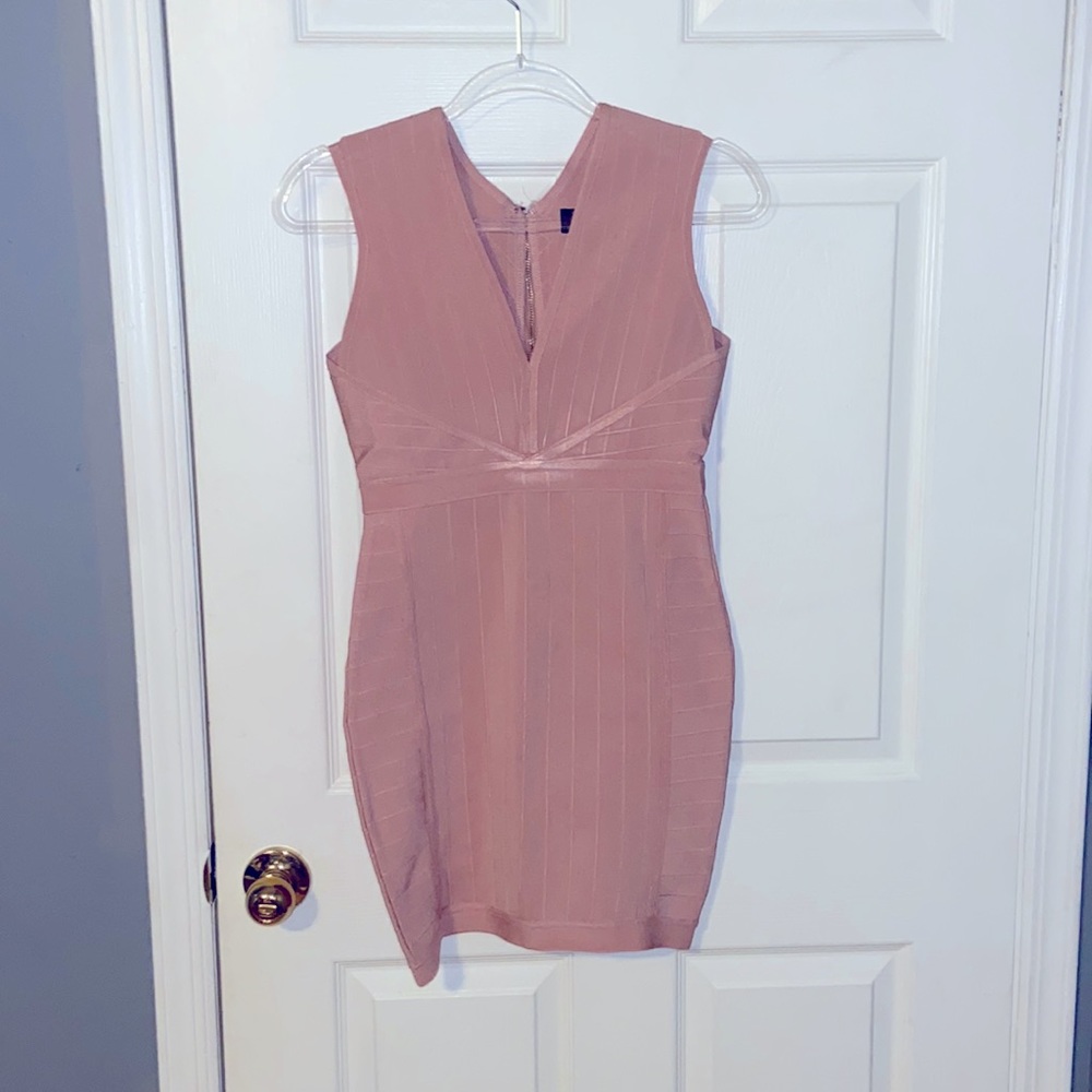 Pink dress💕